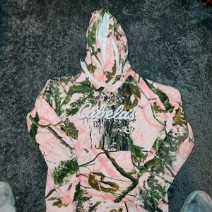 Cabelas camo sweatshirt